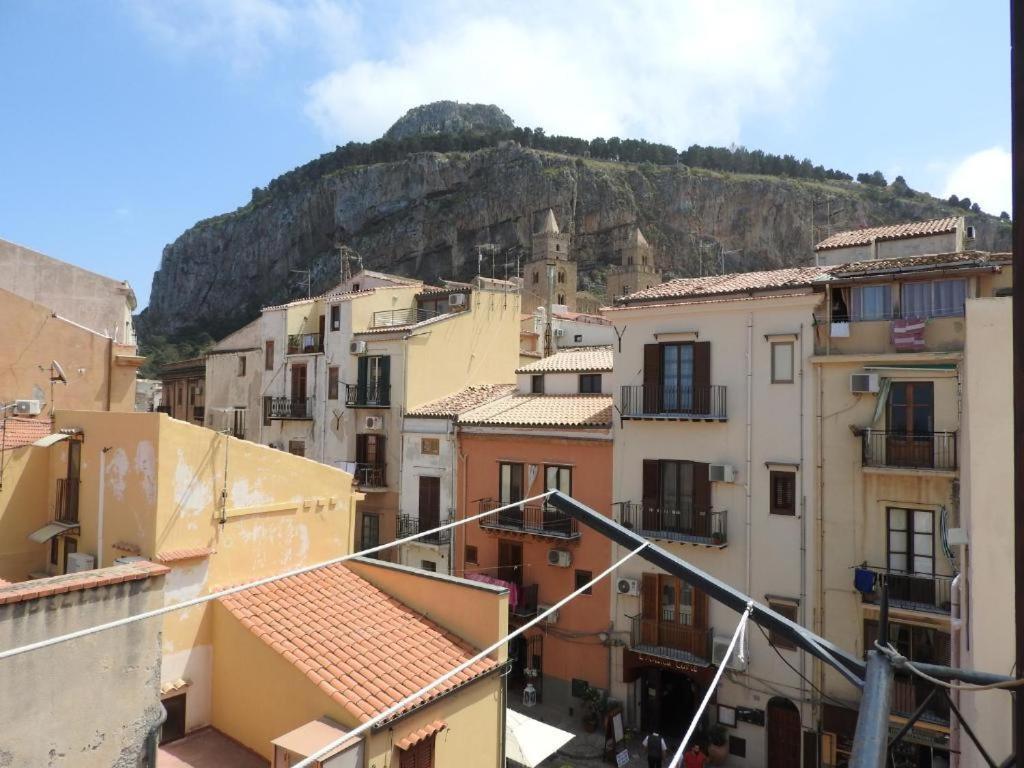 La Piazzetta * Cefalu